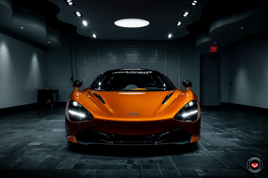  McLaren 720S on Vossen Wheels (S17-01) 2018 года  (фото 2 из 21)